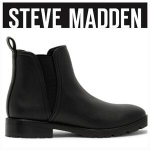 Steve Madden Jaffa Lug Sole Chelsea Boot